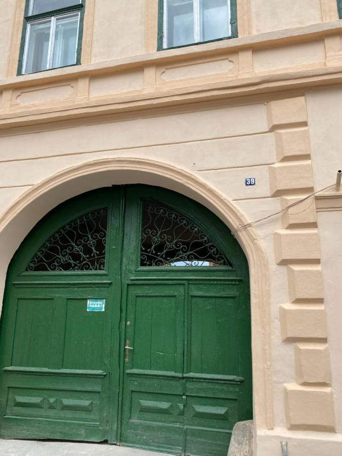 Charming Apartament Hermannstadt Exterior foto